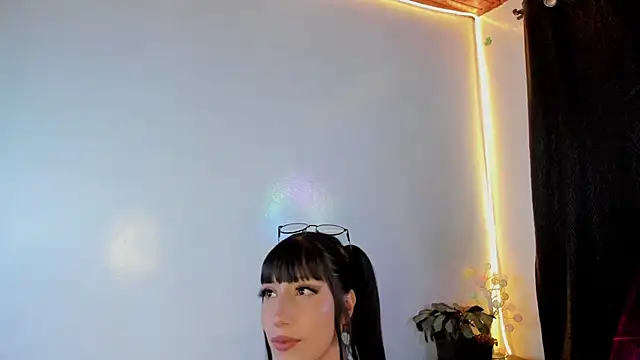 IssaandNeron sex online show from 30, 5, 2026