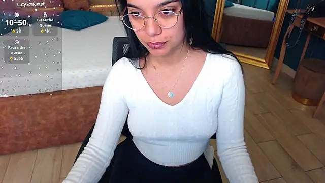 SerenaXMendez online show from 6, 10, 2025