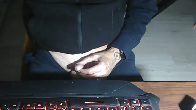 Adri gard online show from 11, 11, 2025