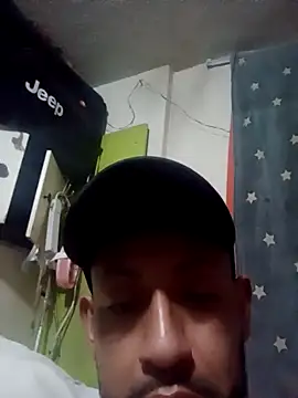 Snapshot of pineda1689 chatting on 30, 1, 2025 pineda1689 online show from 30, 1, 2025