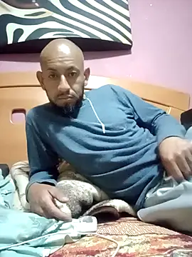 Snapshot of pineda1689 chatting on 10, 2, 2025 pineda1689 online show from 10, 2, 2025