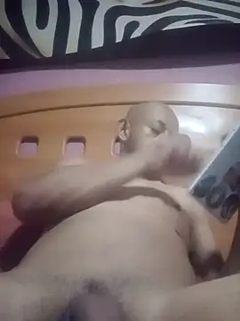 Snapshot of pineda1689 chatting on 28, 9, 2025 pineda1689 online show from 28, 9, 2025