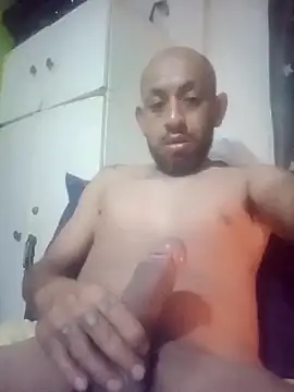 Snapshot of pineda1689 chatting on 6, 10, 2025 pineda1689 online show from 6, 10, 2025