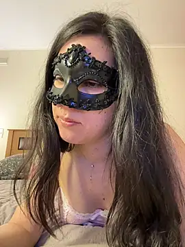 Snapshot of Reinacatchile chatting on 16, 12, 2024 Reinacatchile online show from 16, 12, 2024