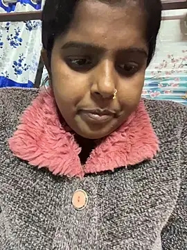 Snapshot of Beauty-queen chatting on 26, 12, 2024 Beauty-queen online show from 26, 12, 2024