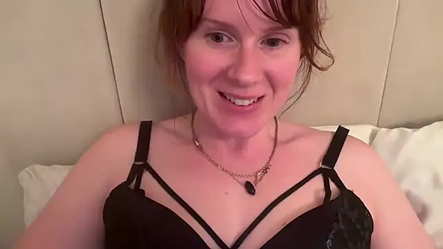 redheadrosie69 online show from 30, 10, 2025