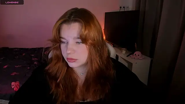 Snapshot of _Lisa_x chatting on 4, 12, 2024 Lisa x online show from 4, 12, 2024