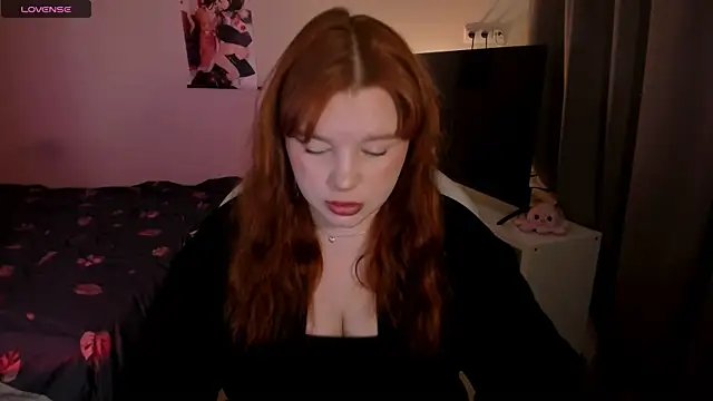 Snapshot of _Lisa_x chatting on 19, 12, 2024 Lisa x online show from 19, 12, 2024