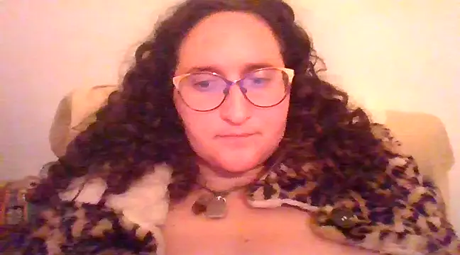 juicyrubies online show from 22, 2, 2025