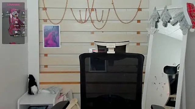 Josephine Kiss online show from 24, 12, 2024