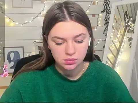 Josephine Kiss online show from 26, 11, 2025