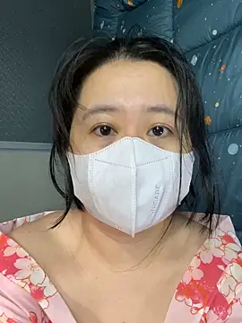 ninini92 online show from 16, 2, 2025