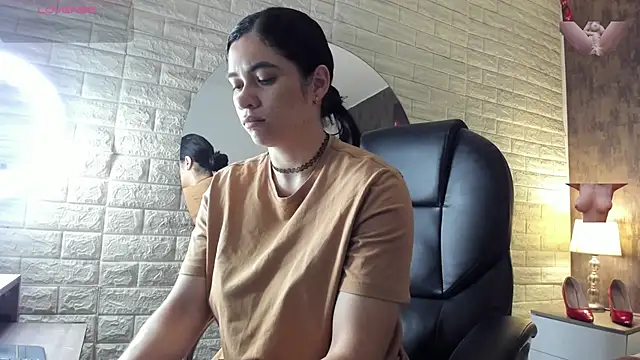 Snapshot of sussy__stone chatting on 26, 6, 2026 sussy stone online show from 26, 6, 2026