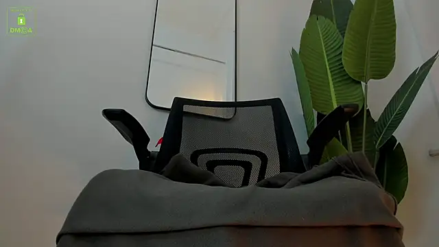 Whitney Svonn online show from 4, 2, 2025