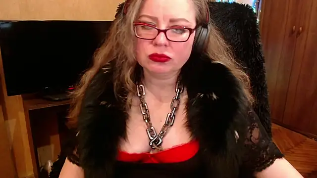 Miss Tress online show from 24, 12, 2024