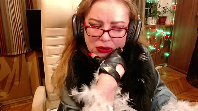 Snapshot of Miss_Tress chatting on 15, 5, 2026 Miss Tress online show from 15, 5, 2026