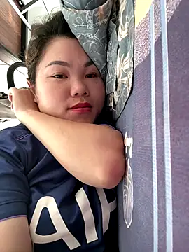 Snapshot of Emily_9xx chatting on 10, 10, 2025 Emily 9xx online show from 10, 10, 2025