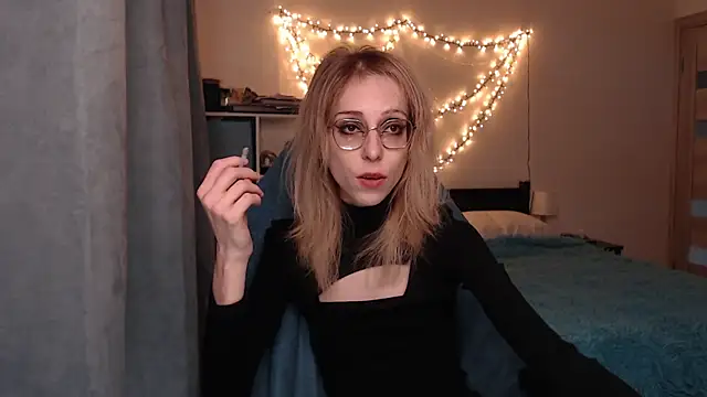 amber quell here online show from 7, 3, 2025