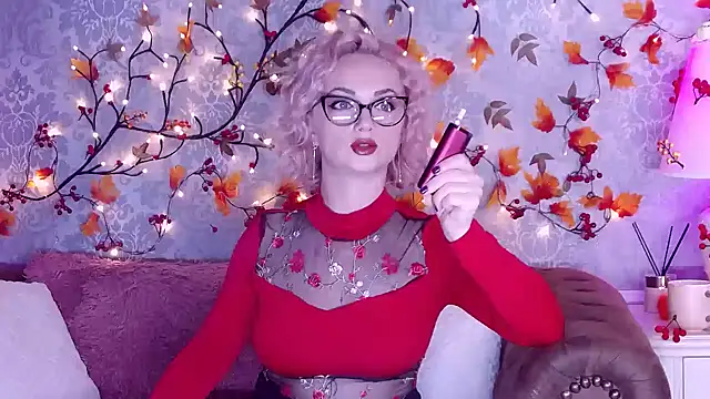 Snapshot of EllianaReese chatting on 14, 9, 2025 EllianaReese online show from 14, 9, 2025