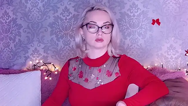 Snapshot of EllianaReese chatting on 15, 1, 2026 EllianaReese online show from 15, 1, 2026