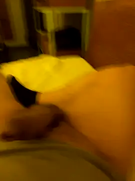 Snapshot of fekedaniel1999 chatting on 5, 12, 2025 fekedaniel1999 online show from 5, 12, 2025