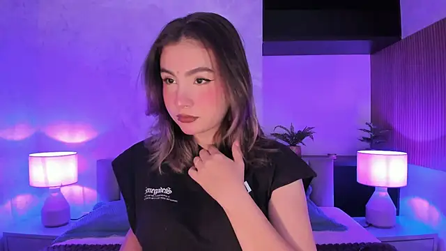 SamantaBone online show from 17, 10, 2025