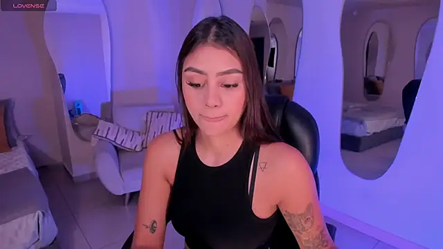 AllyJensen online show from 1, 2, 2025