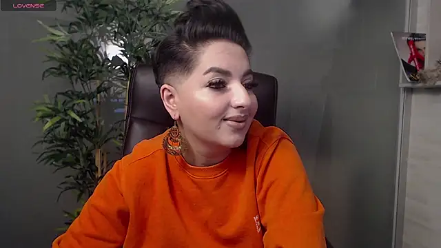 BustyAllyy online show from 18, 2, 2025