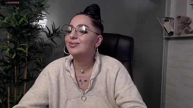 BustyAllyy online show from 1, 3, 2025