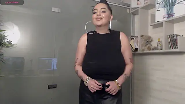 BustyAllyy online show from 2, 3, 2025