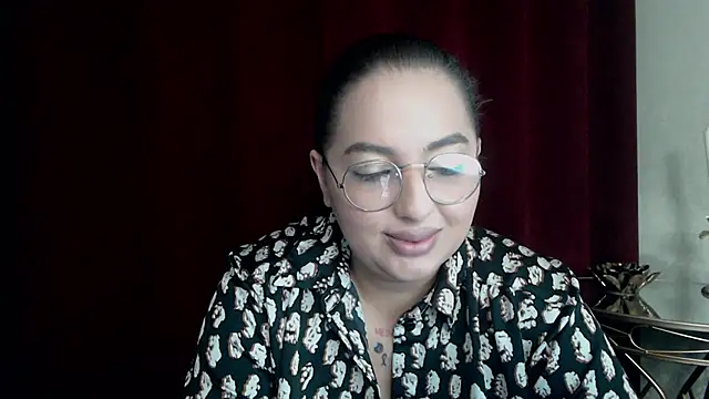 Snapshot of BustyAllyy chatting on 7, 2, 2026 BustyAllyy online show from 7, 2, 2026