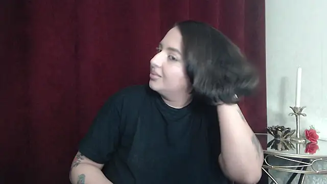 Snapshot of BustyAllyy chatting on 15, 2, 2026 BustyAllyy online show from 15, 2, 2026