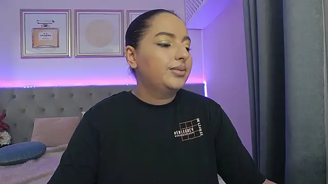 Snapshot of BustyAllyy chatting on 22, 2, 2026 BustyAllyy online show from 22, 2, 2026