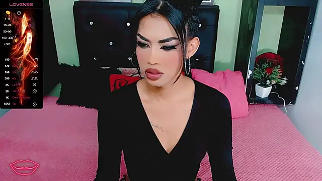 Snapshot of Amanda_bigx chatting on 11, 3, 2025 Amanda bigx online show from 11, 3, 2025