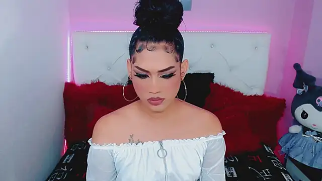 Snapshot of Amanda_bigx chatting on 28, 11, 2025 Amanda bigx online show from 28, 11, 2025