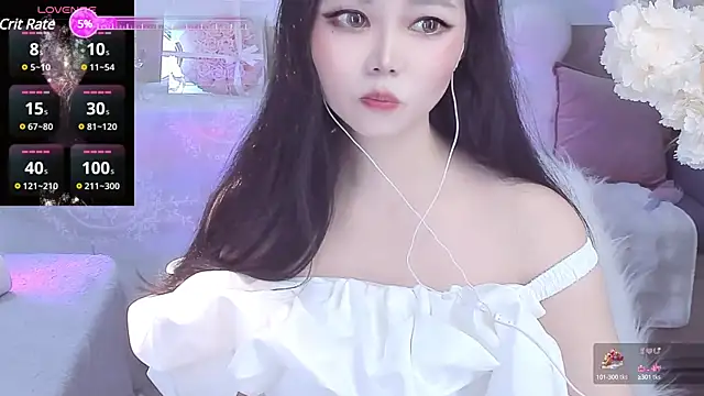 Snapshot of lilies-sweet chatting on 5, 3, 2025 lilies-sweet online show from 5, 3, 2025