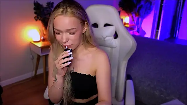 Lily Yin online show from 3, 4, 2026