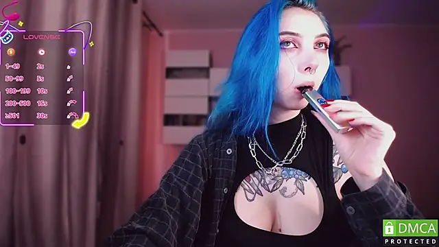 Snapshot of JustMeowGirl chatting on 27, 9, 2025 JustMeowGirl online show from 27, 9, 2025