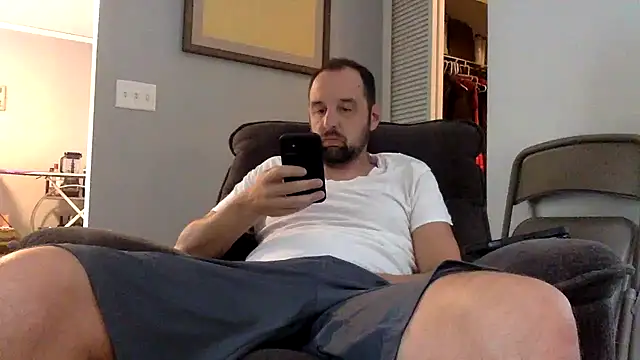 Snapshot of Kink_Master_Daddy chatting on 22, 7, 2026 Kink Master Daddy online show from 22, 7, 2026