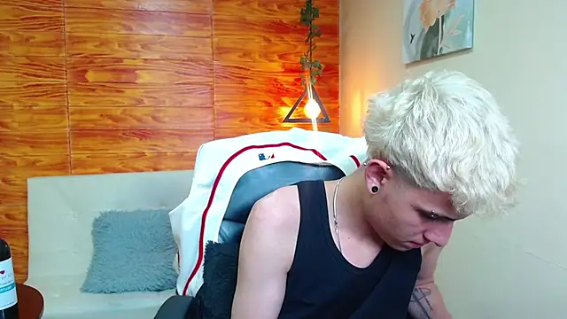 Snapshot of Bastiaan_28 chatting on 11, 12, 2024 Bastiaan 28 online show from 11, 12, 2024