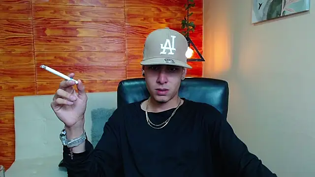 Snapshot of Bastiaan_28 chatting on 31, 12, 2024 Bastiaan 28 online show from 31, 12, 2024