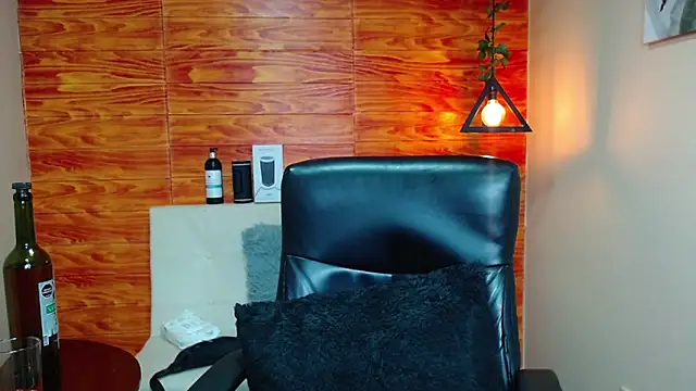 Snapshot of Bastiaan_28 chatting on 10, 1, 2025 Bastiaan 28 online show from 10, 1, 2025