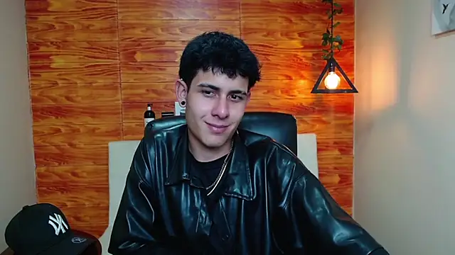 Snapshot of Bastiaan_28 chatting on 10, 1, 2025 Bastiaan 28 online show from 10, 1, 2025