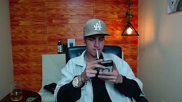 Snapshot of Bastiaan_28 chatting on 13, 1, 2025 Bastiaan 28 online show from 13, 1, 2025