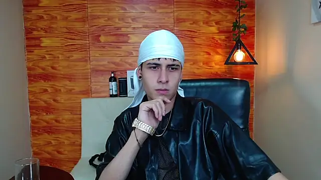 Snapshot of Bastiaan_28 chatting on 14, 1, 2025 Bastiaan 28 online show from 14, 1, 2025