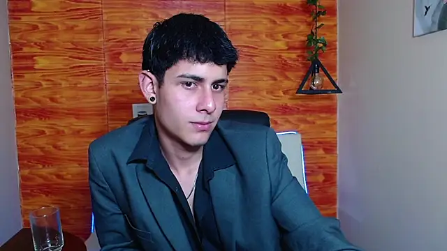 Snapshot of Bastiaan_28 chatting on 18, 1, 2025 Bastiaan 28 online show from 18, 1, 2025