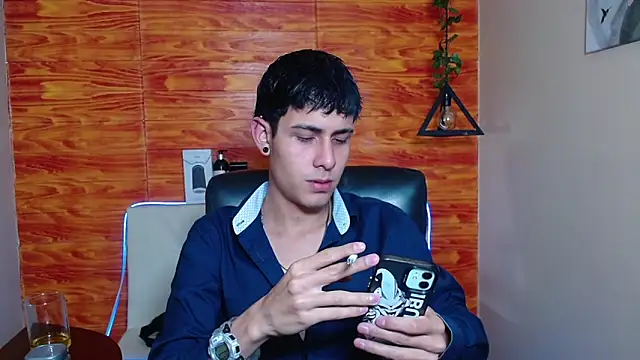 Snapshot of Bastiaan_28 chatting on 19, 1, 2025 Bastiaan 28 online show from 19, 1, 2025