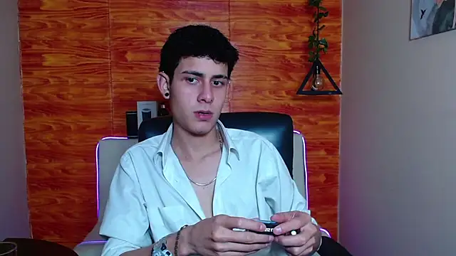 Snapshot of Bastiaan_28 chatting on 21, 1, 2025 Bastiaan 28 online show from 21, 1, 2025