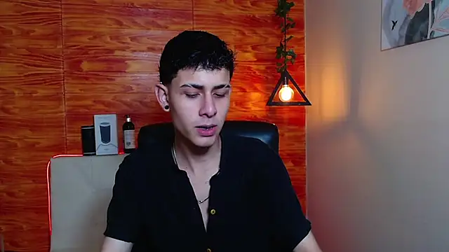 Snapshot of Bastiaan_28 chatting on 24, 1, 2025 Bastiaan 28 online show from 24, 1, 2025