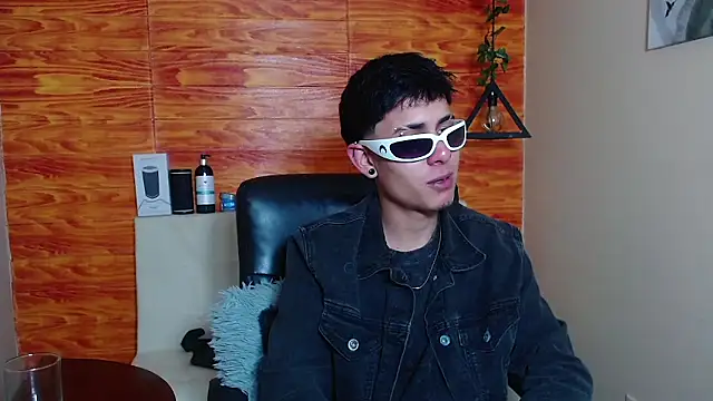 Snapshot of Bastiaan_28 chatting on 6, 2, 2025 Bastiaan 28 online show from 6, 2, 2025